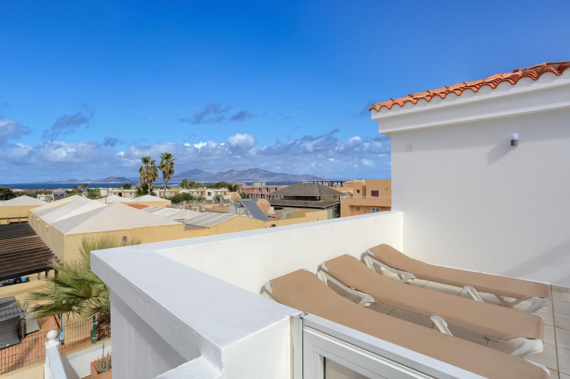 Residencia Lena Apartment Corralejo Bagian luar foto