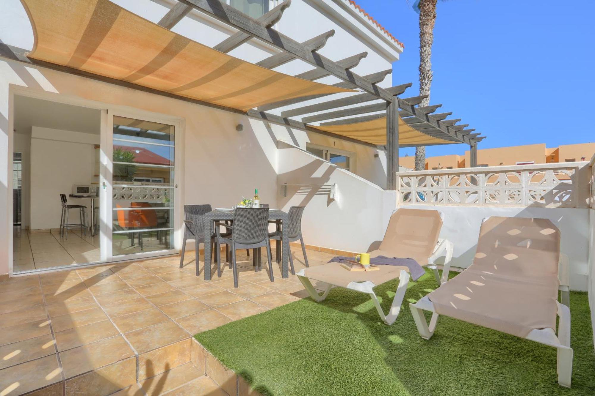 Residencia Lena Apartment Corralejo Bagian luar foto