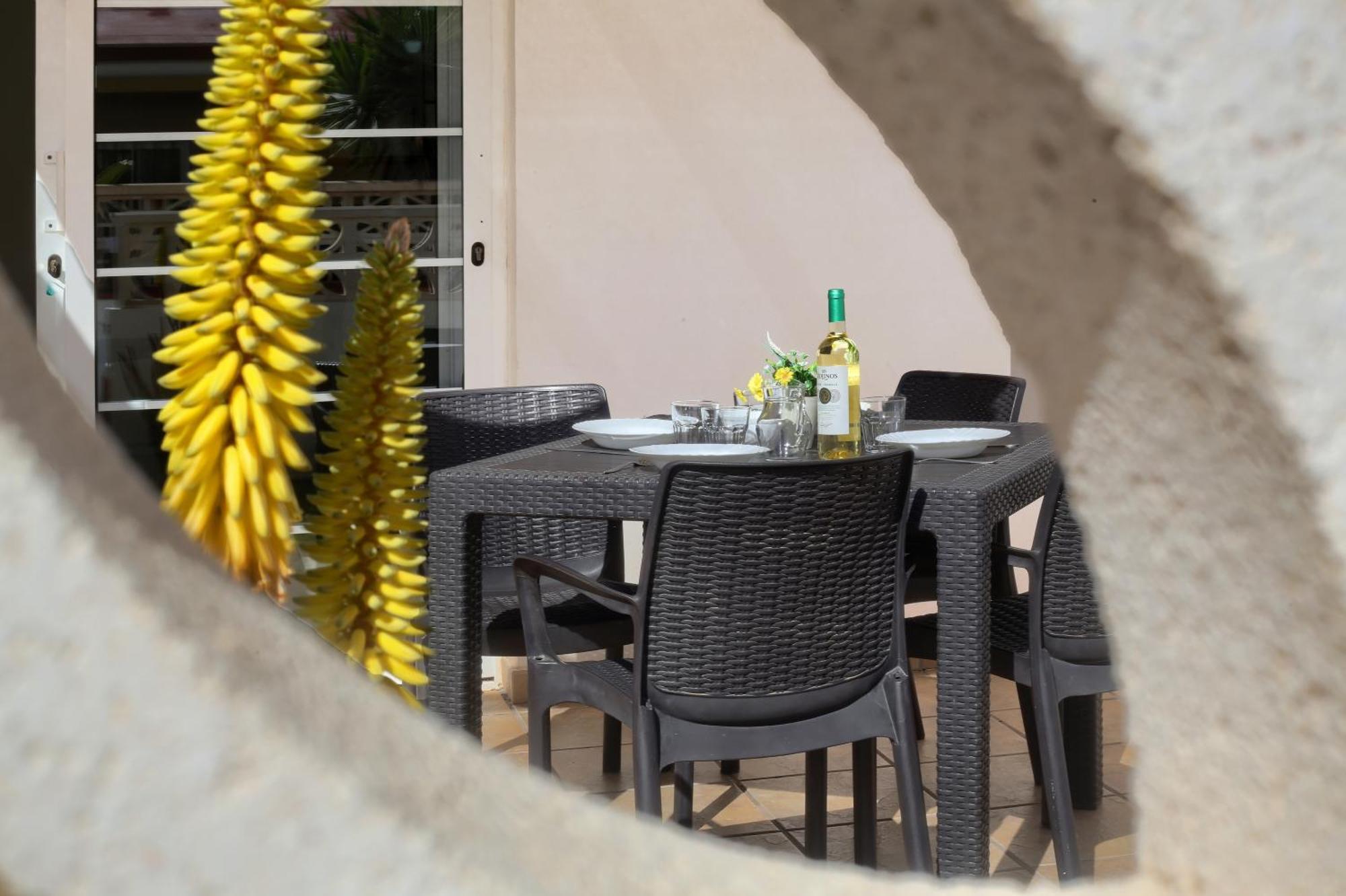 Residencia Lena Apartment Corralejo Bagian luar foto