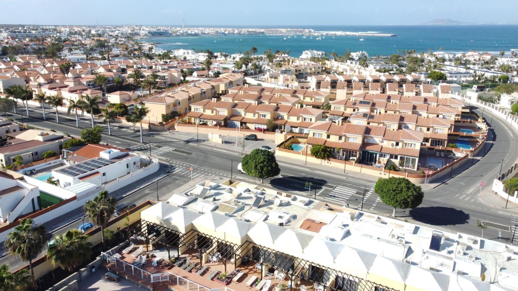 Residencia Lena Apartment Corralejo Bagian luar foto